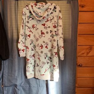 NWT PEANUTS Ladies Sleep Dorm Shirt Sz Large